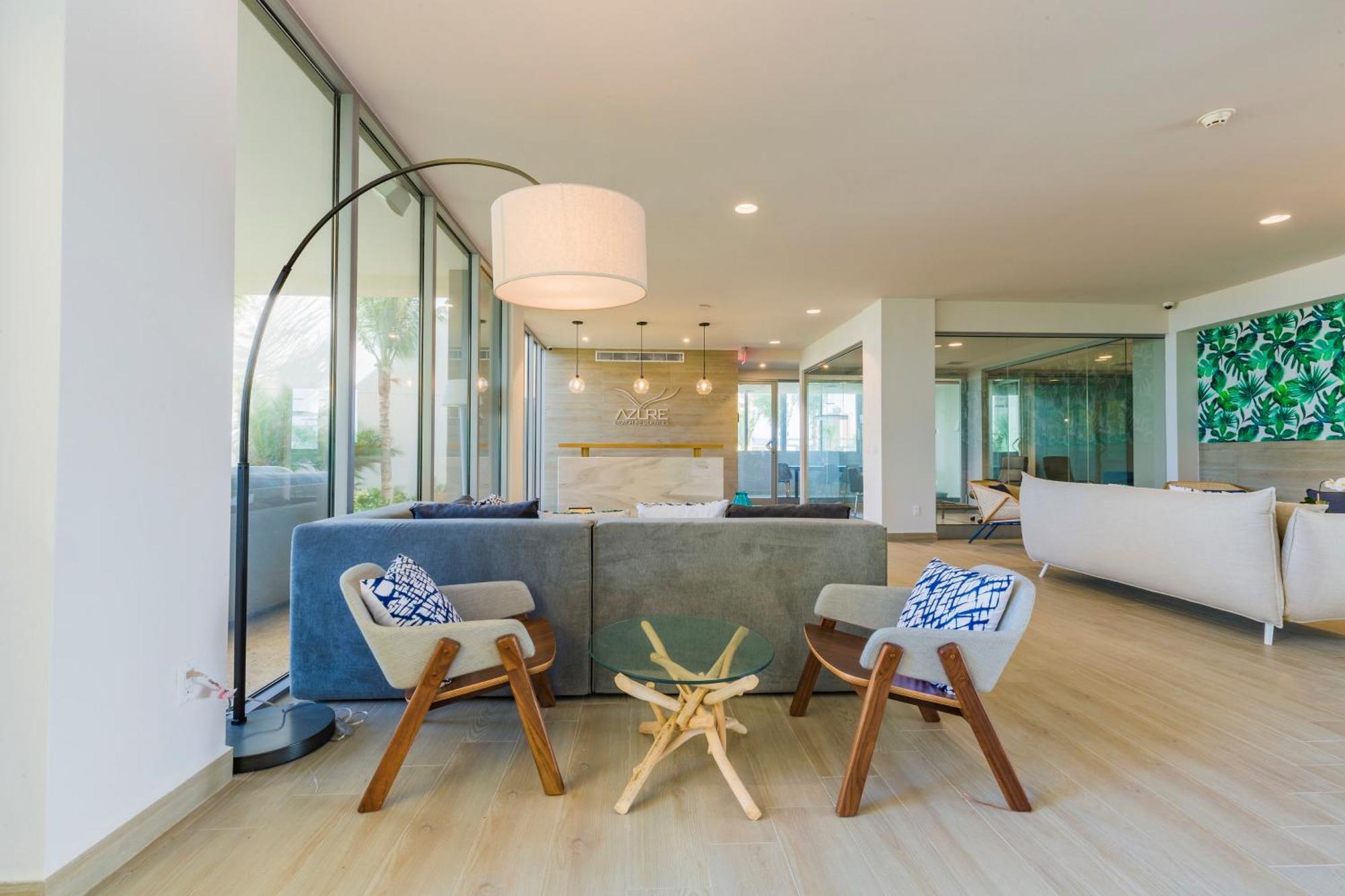 Azure Beach Residences Palm Beach Exteriör bild