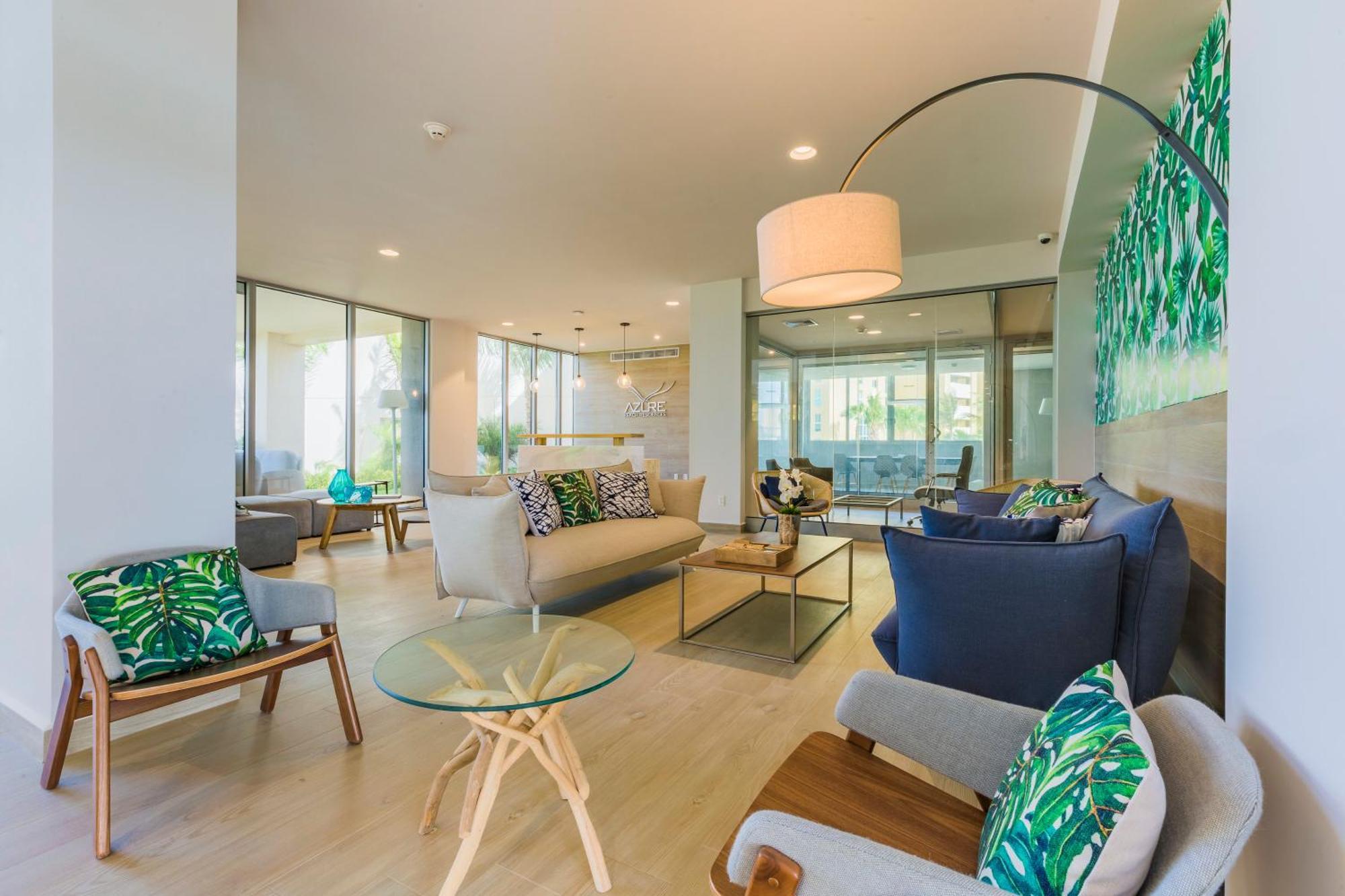 Azure Beach Residences Palm Beach Exteriör bild